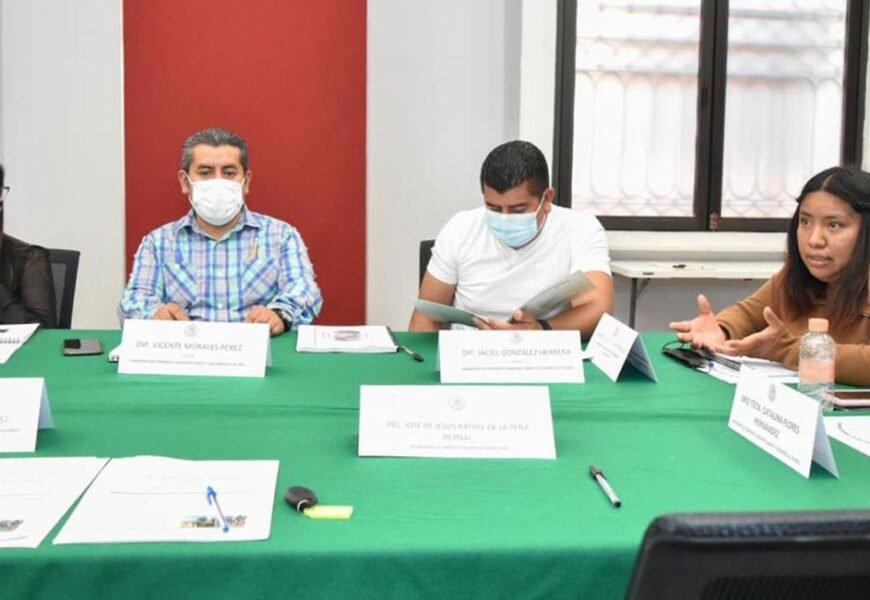 Realizan mesa de trabajo Comisión de Fomento Agropecuario del Congreso y Secretaría de Impulso Agropecuario Realizan mesa de trabajo Comisión de Fomento Agropecuario del Congreso y Secretaría de Impulso Agropecuario