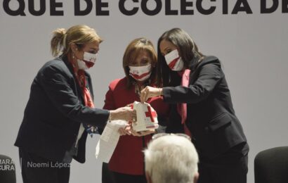 Encabeza gobernadora arranque de colecta de la cruz roja mexicana en Tlaxcala