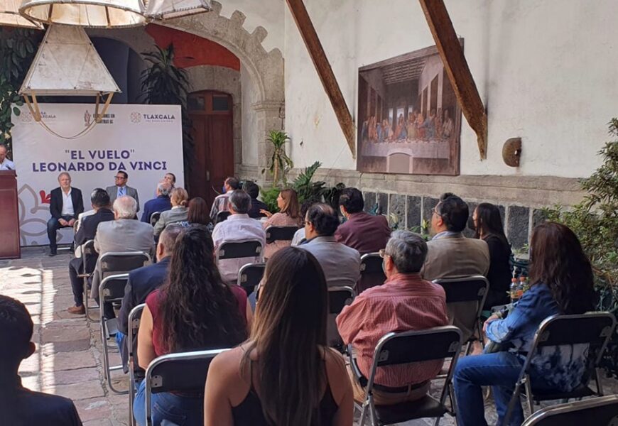 Inaugura representación de Tlaxcala en CDMX “El Vuelo” de Leonardo Da Vinci
