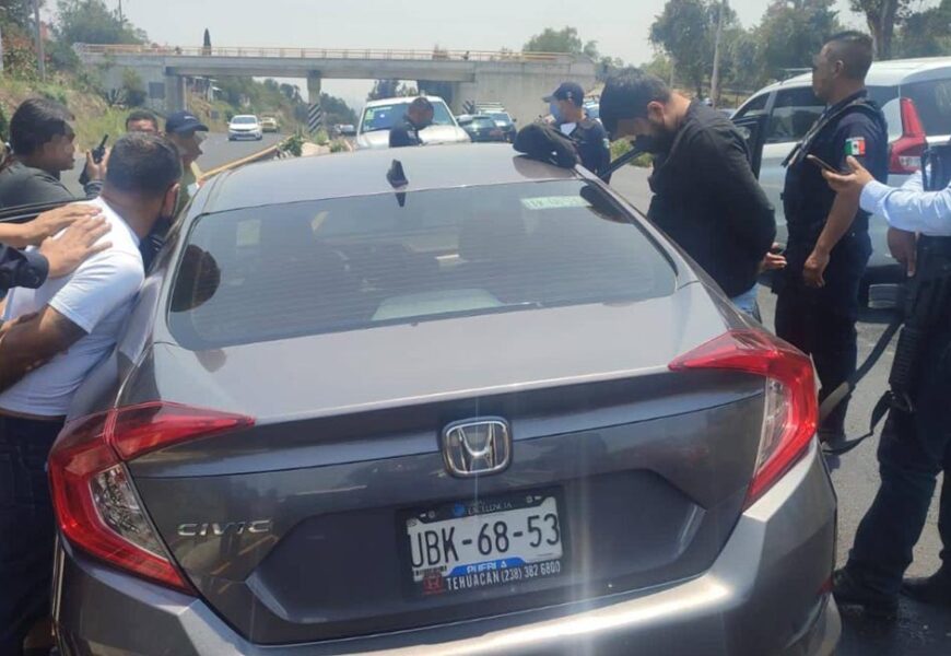 Logran captura de tres personas por narcomenudeo