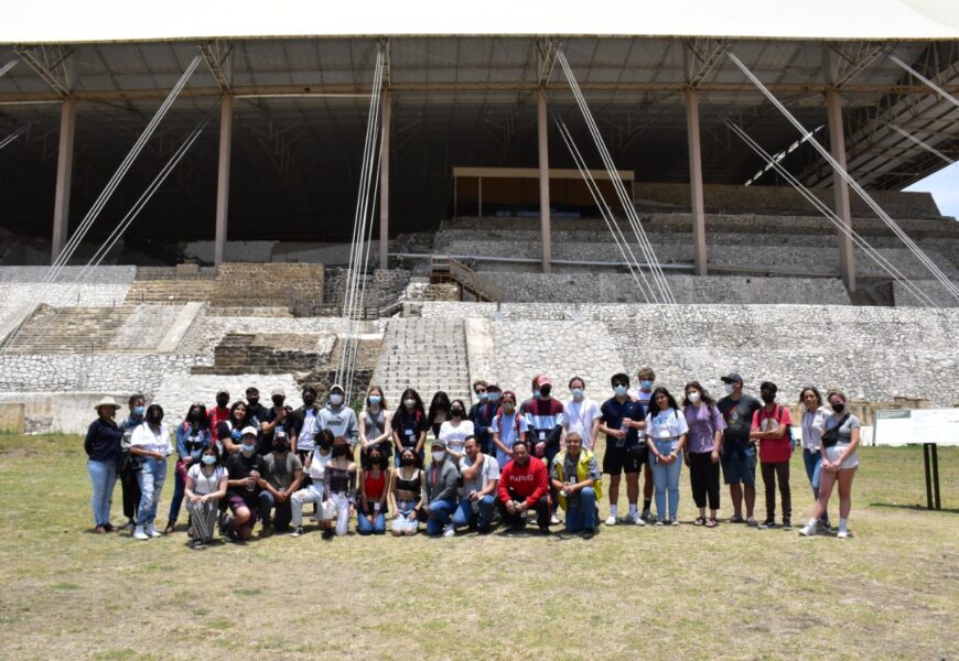 Intercambio estudiantil de COBAT lleva la cultura de Tlaxcala a Wyoming