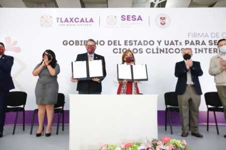Signó gobierno del estado y UATX convenio de colaboración en materia de salud
