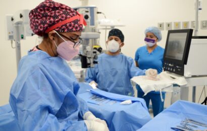 Inicia jornada de cirugías de cataratas gratuitas para el bienestar de personas en situación vulnerable