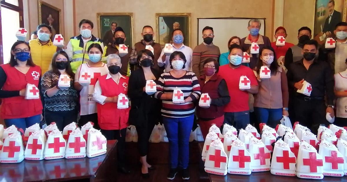 Tlaxcala Capital suma a trabajadores como voluntarios para la colecta anual de la Cruz Roja Mexicana