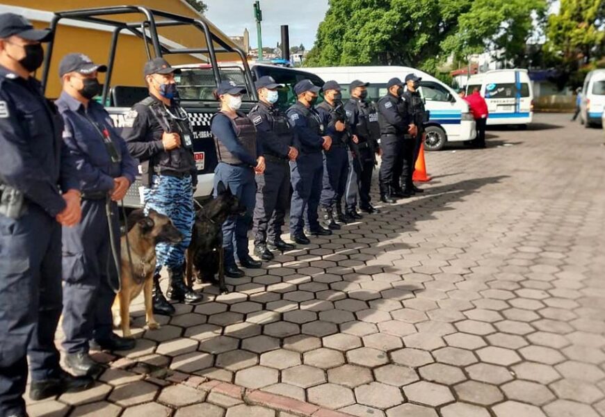 Agrupamiento Canino K9 aporta a la seguridad en el Tianguis Sabatino de la Capital