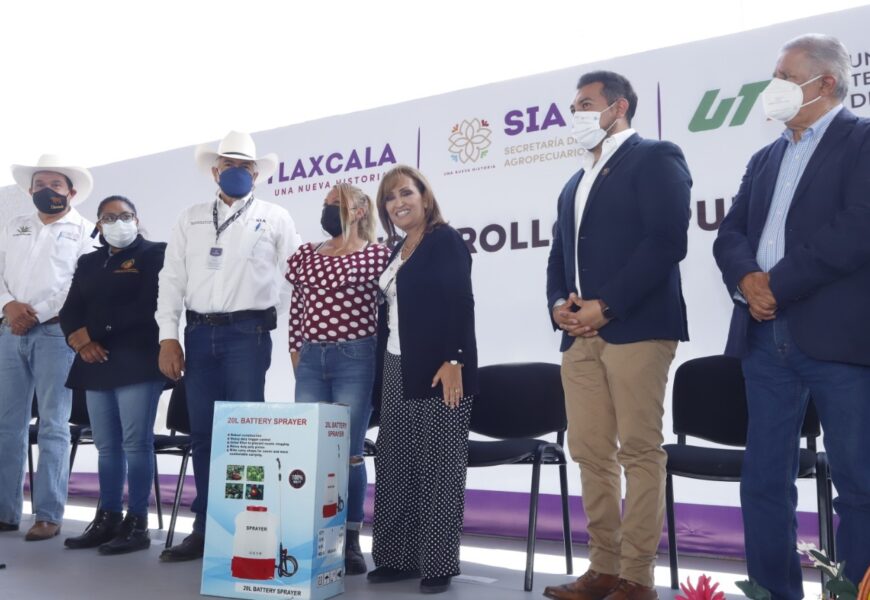 Entregó gobernadora apoyos para el desarrollo, impulso e innovación del campo