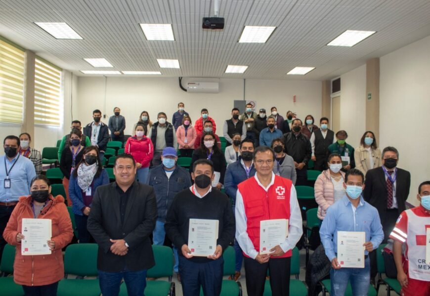 Tecnológico de Tlaxco y Cruz Roja certifican a seis personas en la evaluación conocer EC0076