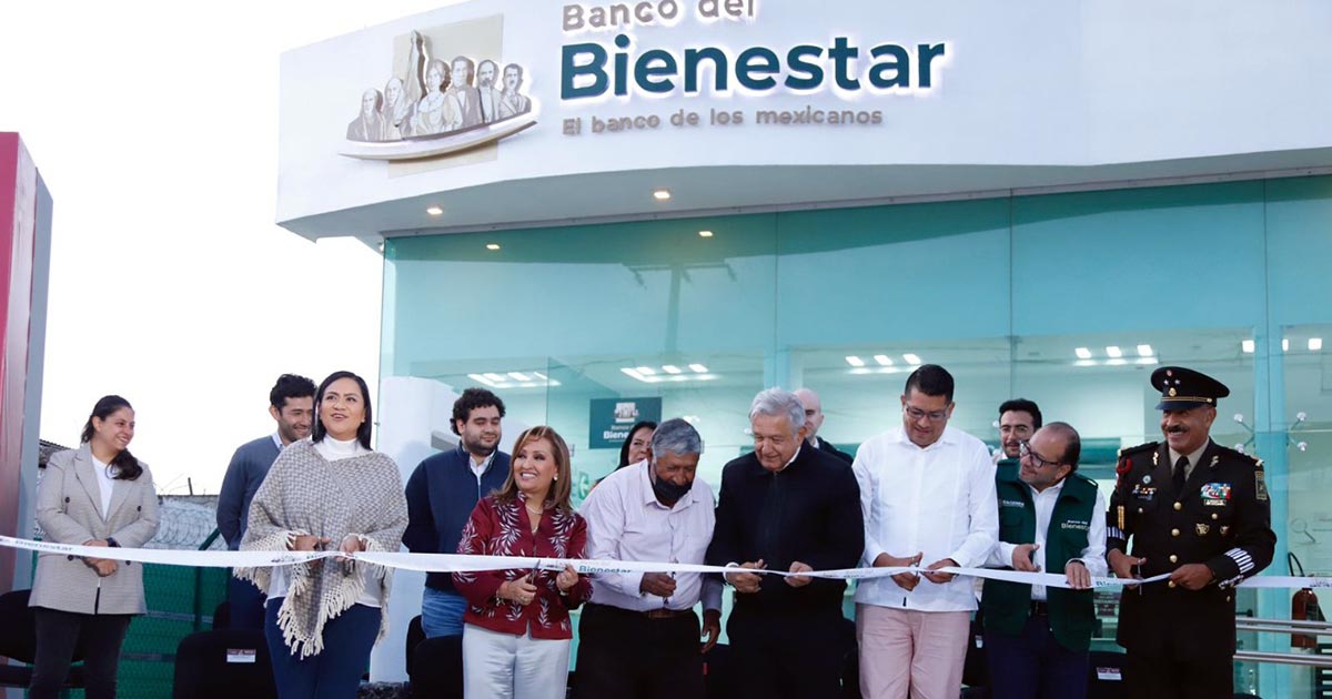Presidente AMLO y gobernadora Lorena Cuéllar inauguran Banco del Bienestar en Calpulalpan