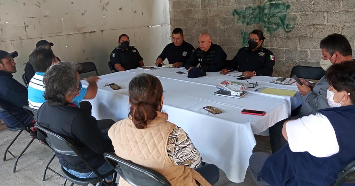 Afianzan coordinación habitantes de Acuitlapilco y Policía de Tlaxcala capital