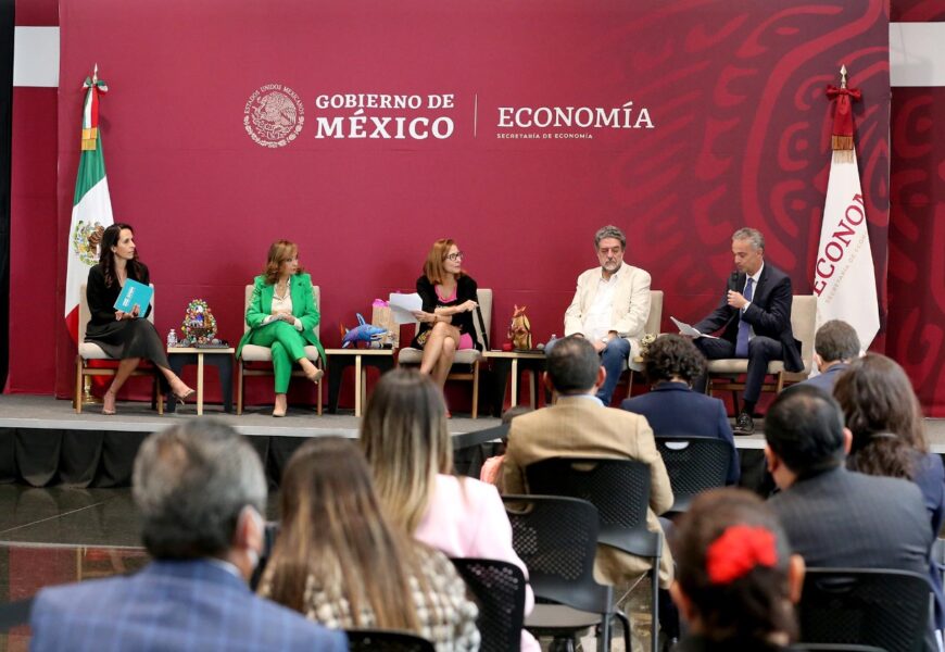 Respalda Gobernadora Lorena Cuéllar estrategia modo STEM