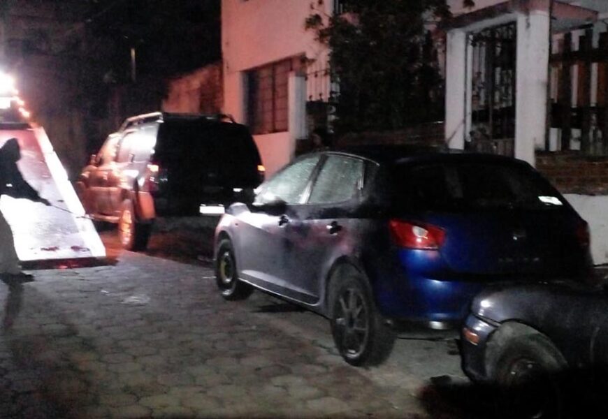 Aseguran vehículo con reporte de robo en la colonia Mirador de Ocotlán