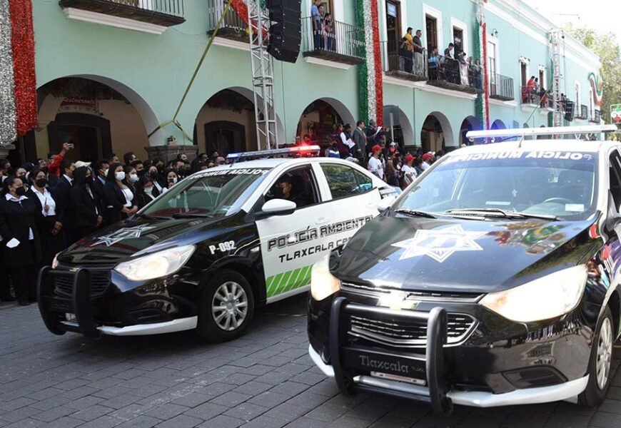 Jorge Corichi cumple su palabra; presenta 21 vehículos nuevos para brindar más seguridad en Tlaxcala capital