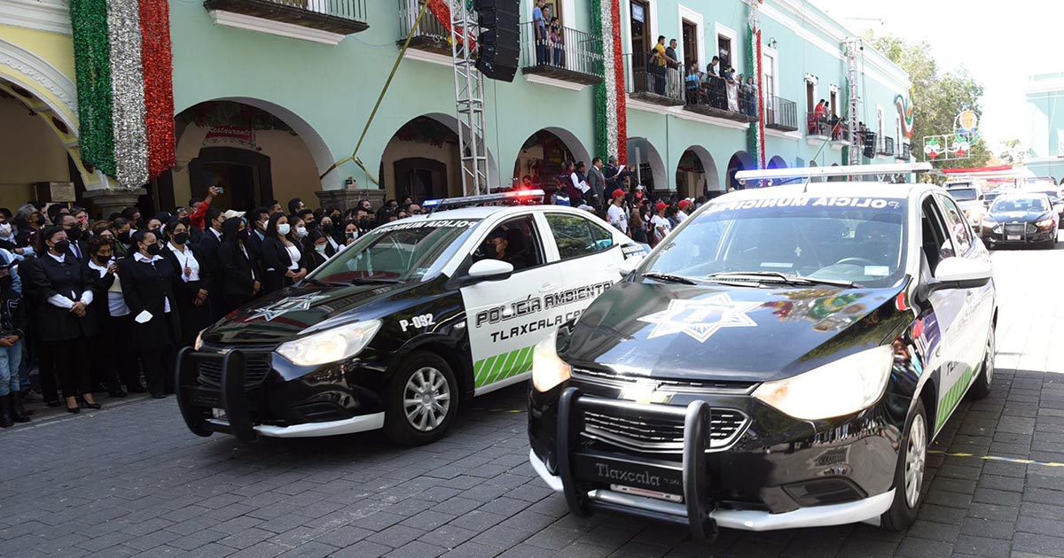 Jorge Corichi cumple su palabra; presenta 21 vehículos nuevos para brindar más seguridad en Tlaxcala capital