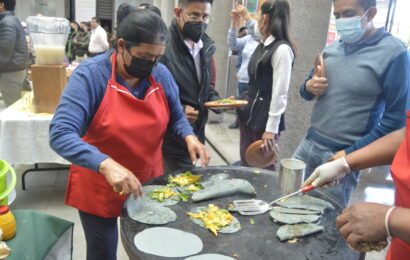 Propone Miguel Ángel Covarrubias se declare elaboración de Quesadillas patrimonio cultural y gastronómico de Nopalucan