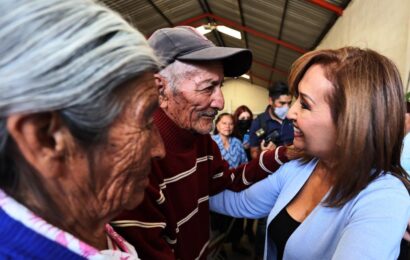 Refrendó Gobernadora respaldo a adultos mayores en San Pablo del Monte