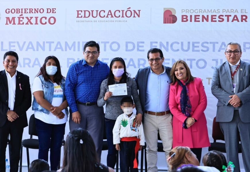 Atestiguó Gobernadora proceso de incorporación a Becas Benito Juárez de Educación Básica