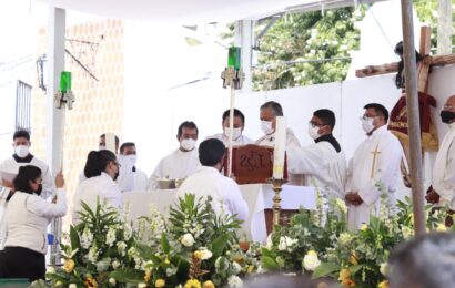 Iglesia de Tlaxcala realiza peregrinación en contra de violencia a las mujeres