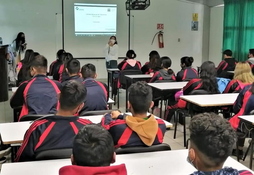 Brinda Conalep capacitación para prevenir la violencia de género en la comunidad escolar
