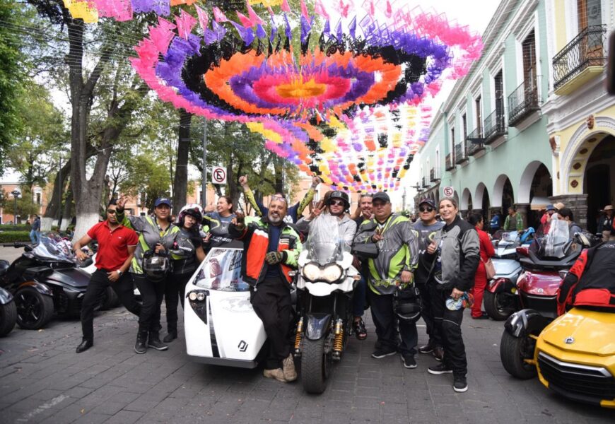 Emprenden bikers rodada turística en Tlaxcala Capital