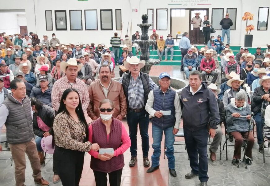 Entrega SIA pago por siniestros agroclimáticos en Atlzayanca y Cuapiaxtla
