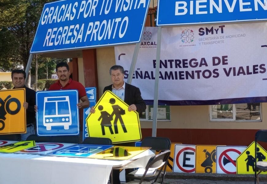 Entregó SMyT 771 señalamientos viales para ofrecer movilidad segura Entregó SMyT 771 señalamientos viales para ofrecer movilidad segura