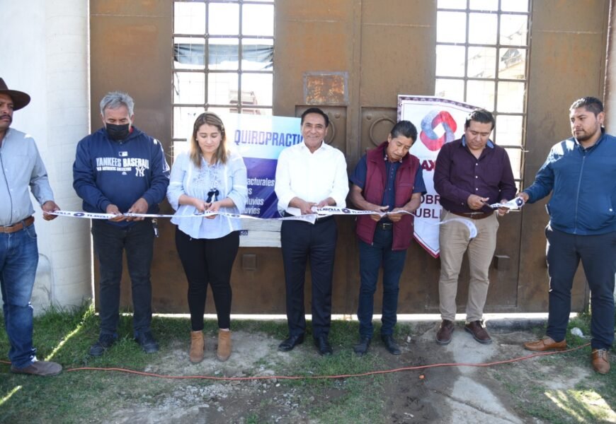 Entrega Ayuntamiento de Tlaxcala red de drenaje en San Sebastián Atlahapa