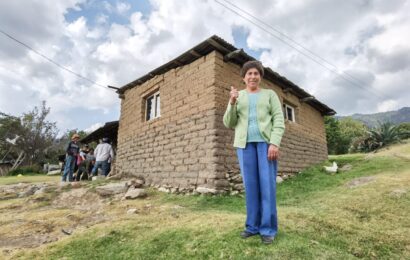 Gobierno estatal benefició a más de 5 mil tlaxcaltecas con programa “Puertas y ventanas para tu hogar”