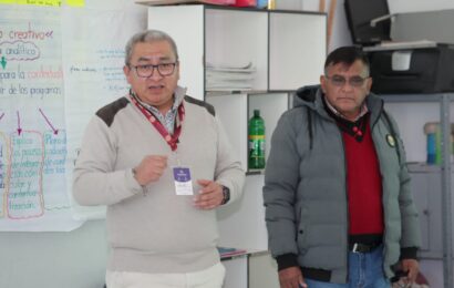 Visitó secretario de SEPE-USET primaria “Vicente Guerrero” de el Carmen Tequexquitla