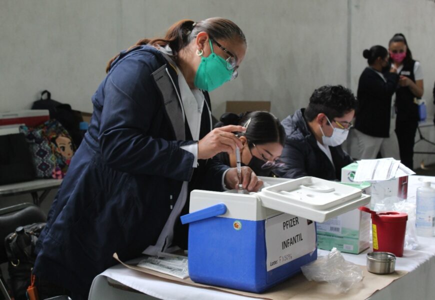 Llega vacuna contra COVID-19 a 10 municipios de Tlaxcala