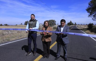Inauguró Gobernadora rehabilitación de obras carreteras