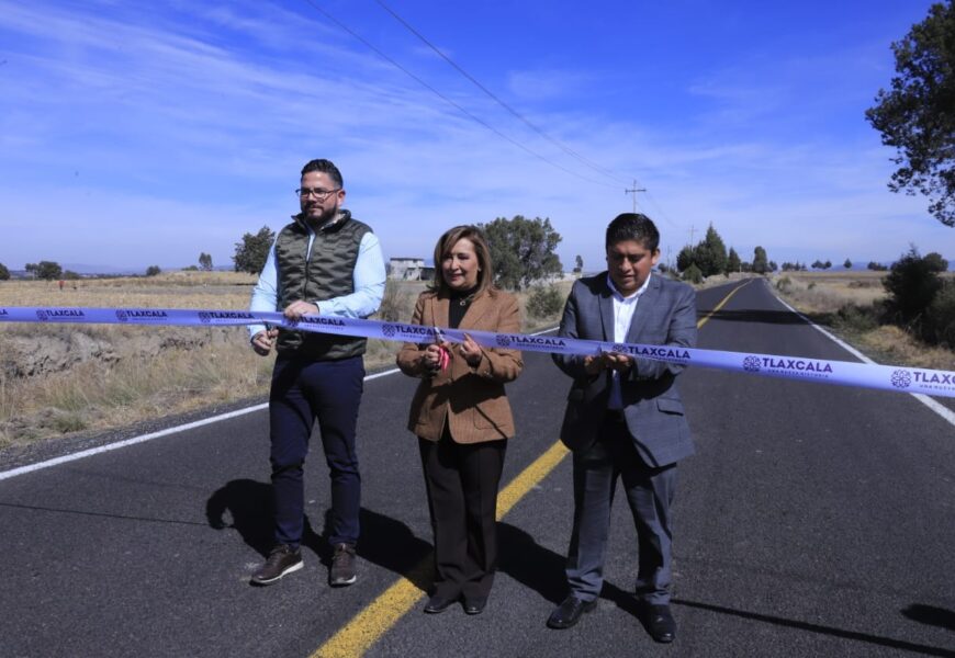 Inauguró Gobernadora rehabilitación de obras carreteras