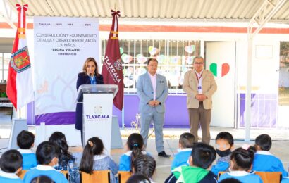Entregan autoridades USAER y equipamiento en jardín de niños de Chiautempan