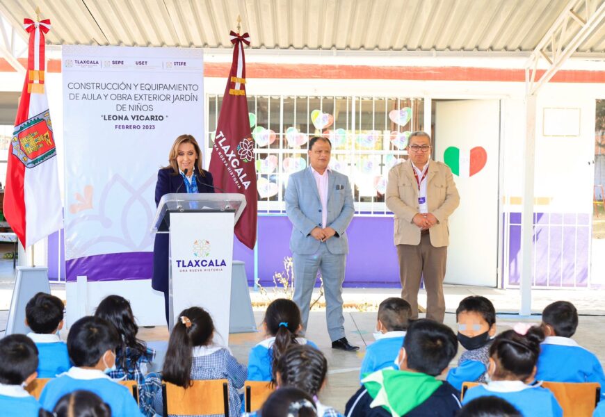 Entregan autoridades USAER y equipamiento en jardín de niños de Chiautempan