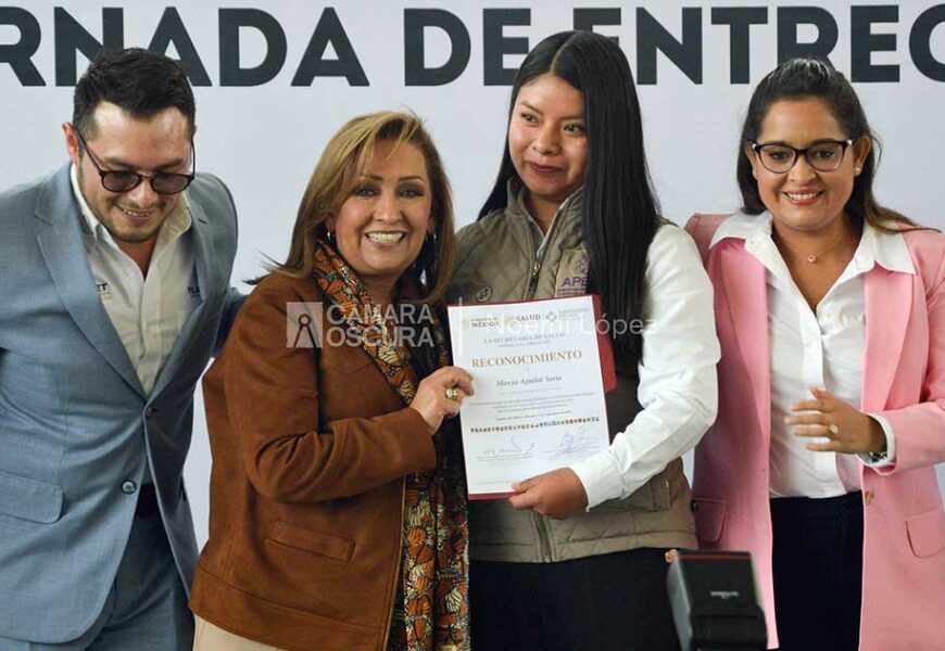 Gobernadora Lorena Cuéllar entrega prótesis mamarias a mujeres sobrevivientes de cáncer