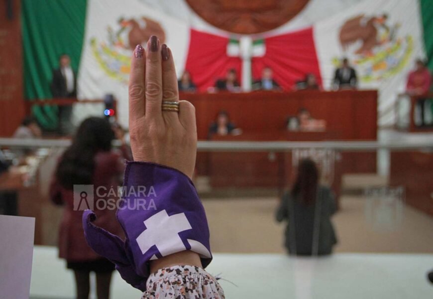 Ley 3 de 3 contra la violencia, una realidad en Tlaxcala Ley 3 de 3 contra la violencia, una realidad en Tlaxcala
