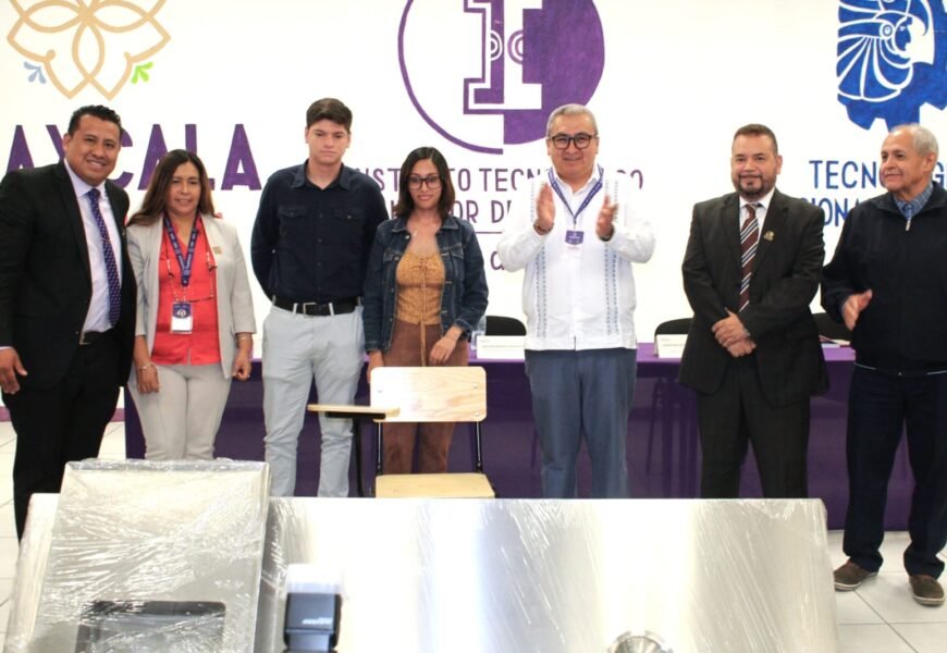 Entregó SEPE mobiliario y equipamiento al ITST