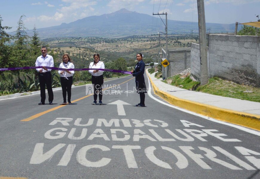 Inauguró Gobernadora obra de rehabilitación carretera en Terrenate