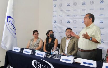 ICATLAX firmó convenio con ISIMA para certificar a sus alumnos