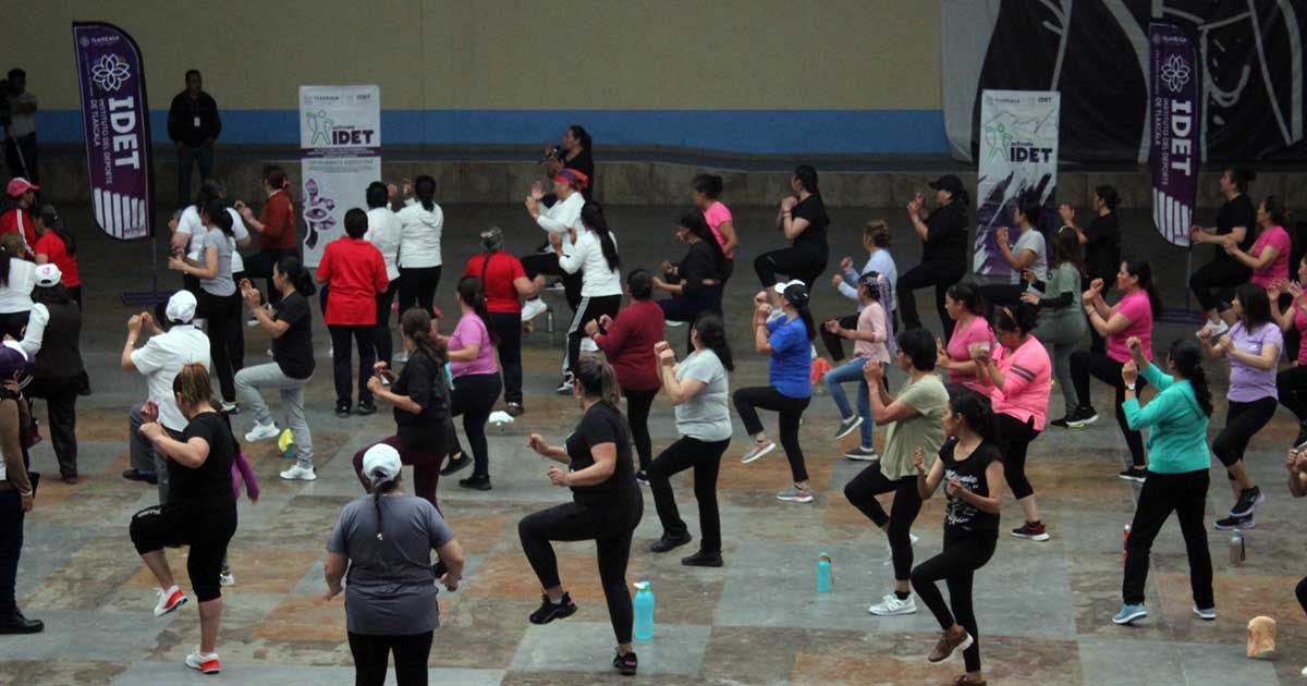 ¡Más de 100 personas activadas! Tlaxcala promueve estilos de vida saludables con "Actívate con el IDET"