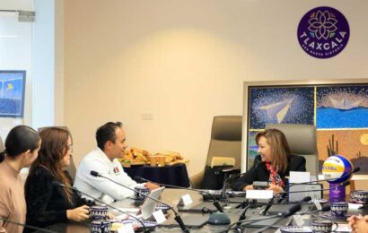 Gobernadora Lorena Cuéllar Cisneros reconoce a medallista paralímpico