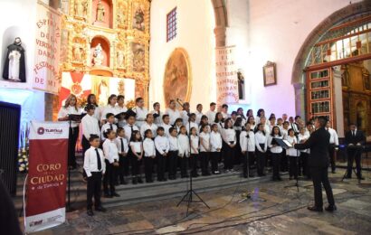 Con éxito vibrante, se presentó por primera vez el Coro de la Ciudad de Tlaxcala