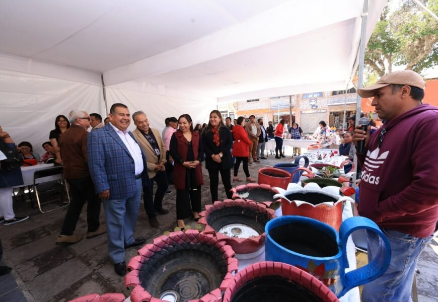 Inaugura ICATLAX Expo venta d Chiautempan Inaugura ICATLAX Expo venta d Chiautempan