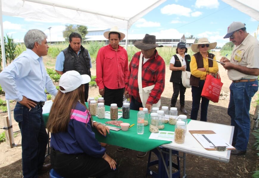 Concluye Expo Feria del Conocimiento para el campo