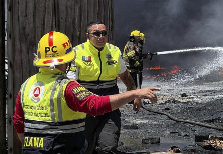 Atendió Protección Civil incendio en fábrica de tinacos