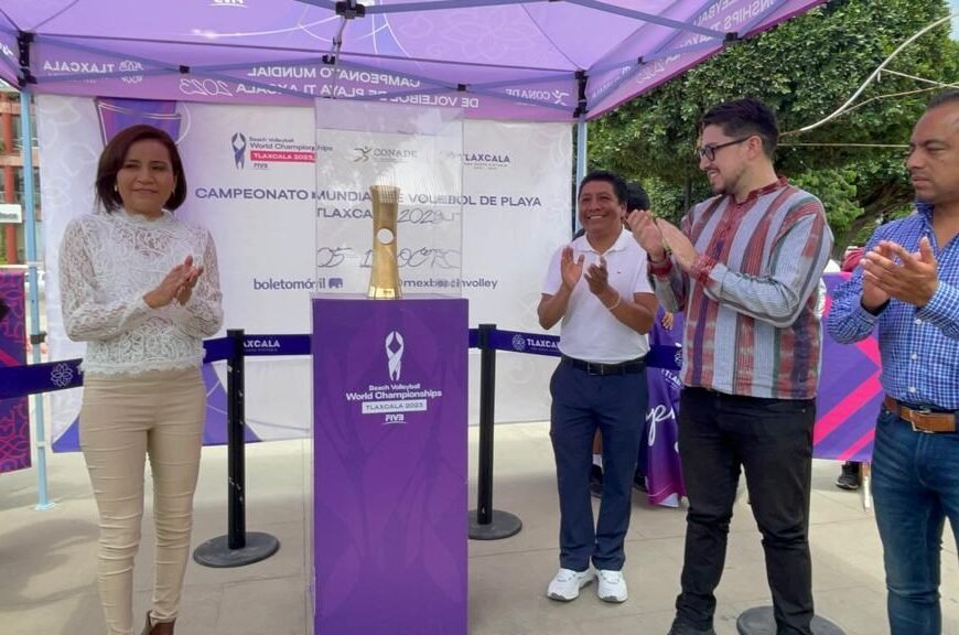 Visita Trophy Tour los municipios de Tetlanohcan, Papalotla, Teolocholco y Quilehtla Visita Trophy Tour los municipios de Tetlanohcan, Papalotla, Teolocholco y Quilehtla