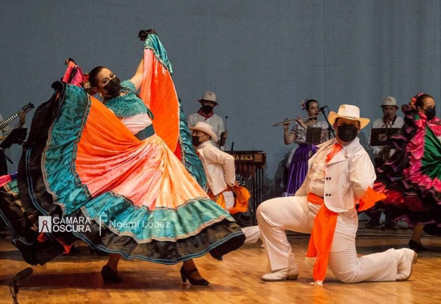 «Viva México», un homenaje Folklórico a las fiestas patrias