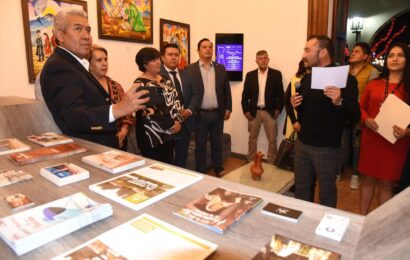 Inaugura Maribel Pérez, barra de información turística en Tlaxcala Capital