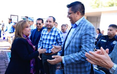 Refuerza gobernadora municipios con equipo Tecnológico Refuerza gobernadora municipios con equipo Tecnológico