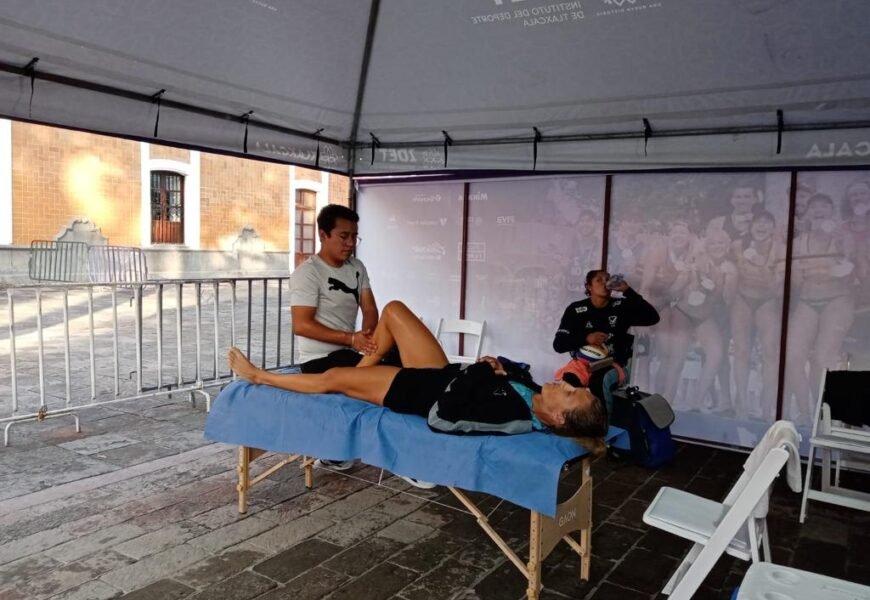 Atendió IDET a MÁS de 100 pacientes en el campeonato mundial de voleibol de playa Tlaxcala Atendió IDET a MÁS de 100 pacientes en el campeonato mundial de voleibol de playa Tlaxcala