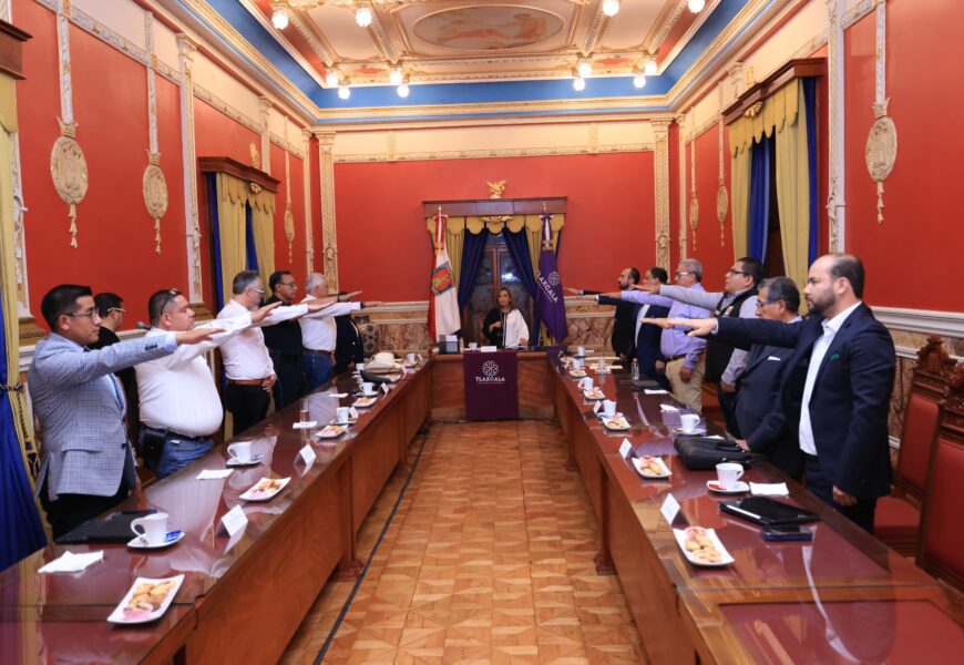 Presenta Secretario de gobierno al nuevo encargado de la SMA en Tlaxcala